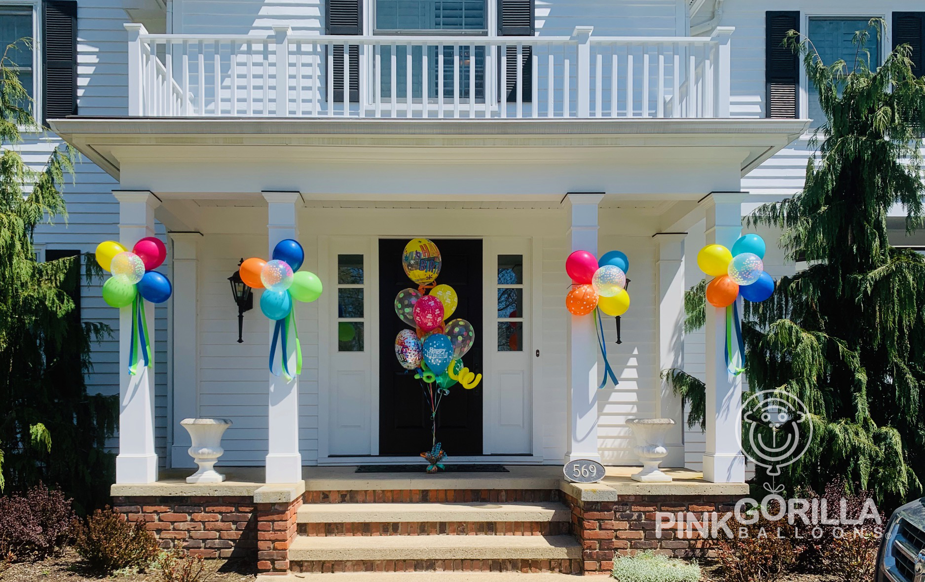 outdoor balloon pole clusters